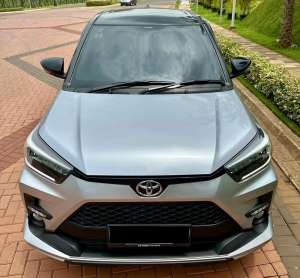 Jual bekas Toyota Raize 1.0 GR Sport Turbo Two Tone DIJUAL CEPAT,lokasi di Tangerang Kota