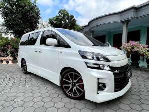 TOYOTA VELLFIRE GS CBU , tersedia melalui melalui situs Olx