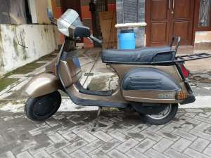 Jual bekas Vespa Excel 1990,lokasi di Yogyakarta Kota