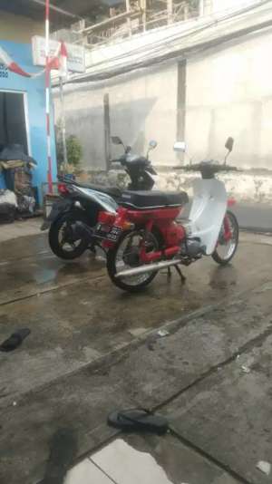 Jual bekas Yamaha V80 Motor rawatan,lokasi di Jakarta Selatan