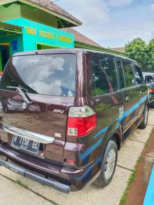 Apv 2012 bodi tipis, low KM istimewah , tersedia melalui melalui situs Olx