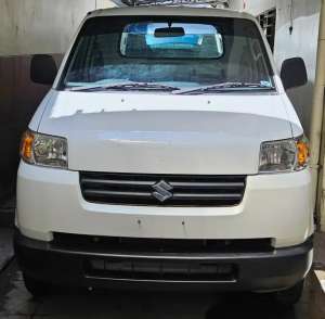 Jual bekas APV pick up 2015 kilometer 1ribu tgn1dr baru putih baru gress istw,lokasi di Surabaya Kota