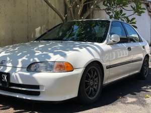 Jual bekas Honda Civic Genio SR 4 GM 1600cc,lokasi di Cimahi Kota
