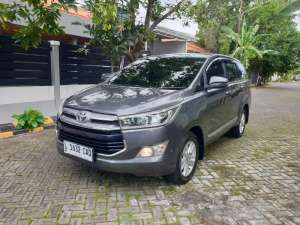 Jual bekas INNOVA REBORN V 2.4 AT DIESEL LUXURY 2018 CAPTAIN SEAT,lokasi di Surabaya Kota