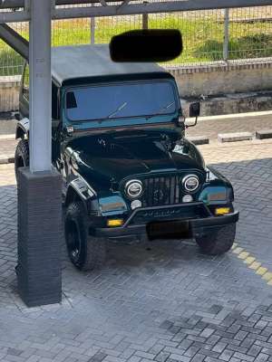 Jeep CJ7 Diesel 1982 , tersedia melalui melalui situs Olx
