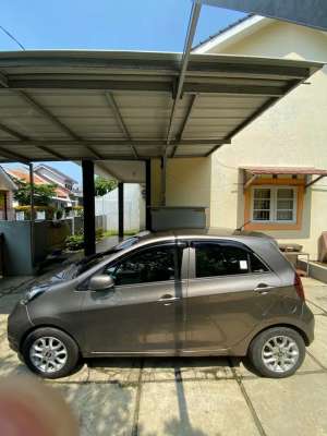 Kia Picanto 2014 Bensin , tersedia melalui melalui situs Olx