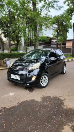 KIA Picanto SE 1.2 at 2012 hitam , tersedia melalui melalui situs Olx