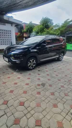 Mitsubishi Expander Cross Istimewa 2322 , tersedia melalui melalui situs Olx