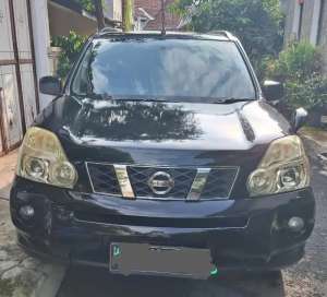 Nissan X-Trail T31 2010 , tersedia melalui melalui situs Olx