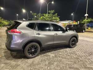 Nissan Xtrail 2014 pemakaian 2015 , tersedia melalui melalui situs Olx