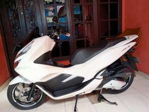 Jual bekas PCX 2018 gres plat b jakarta pajak br bayar,lokasi di Jakarta Timur