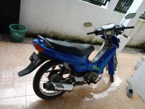 suzuki shogun 110 lengkap mesin alus , tersedia melalui melalui situs Olx