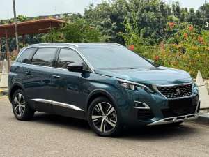 Jual bekas ANTIK Peugeot 5008 1.6 Allure Plus 2020 Low KM,lokasi di Jakarta Utara