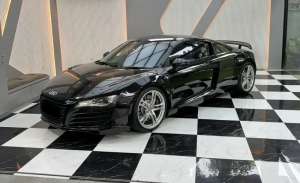 Audi R8 V8 TFSI 2008 , tersedia melalui melalui situs Olx