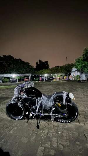 Jual bekas Bobber Motor Custom Basic Byson 2013,lokasi di Jakarta Pusat