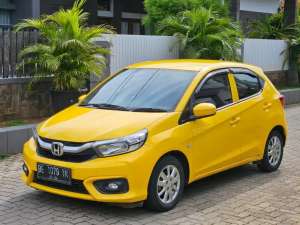 Jual bekas Honda brio 2019 E ckd manual full istimewa yuk kuning favorite yuk,lokasi di Bandar Lampung Kota