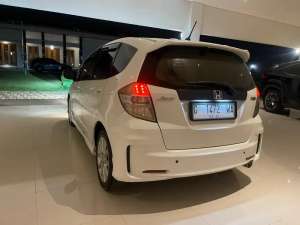 Jual bekas HONDA JAZZ RS at 2013 top condition,lokasi di Pekalongan Kota