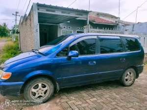 Hyundai Trajet 2004 Manual , tersedia melalui melalui situs Olx