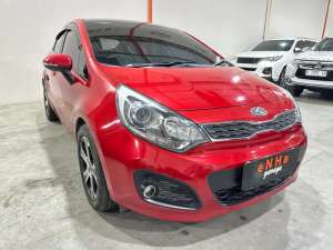 KIA RIO SE matic 2014 , tersedia melalui melalui situs Olx