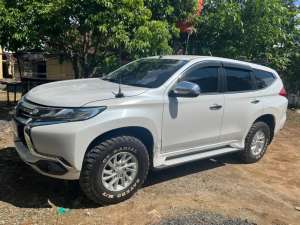 mitsubishi Pajero GLX 4x4 , tersedia melalui melalui situs Olx