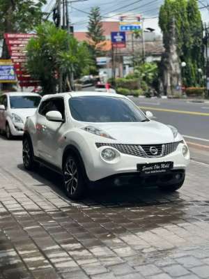 Jual bekas NISSAN JUKE RX RED EDITION Plat Bali type Tertinggi,lokasi di Denpasar Kota