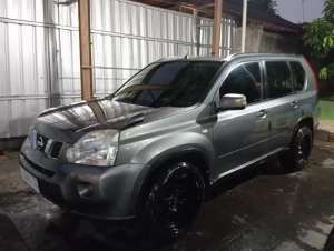 Nissan Xtrail 2008 , tersedia melalui melalui situs Olx