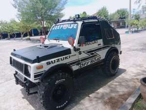 Suzuki, macho keren , tersedia melalui melalui situs Olx