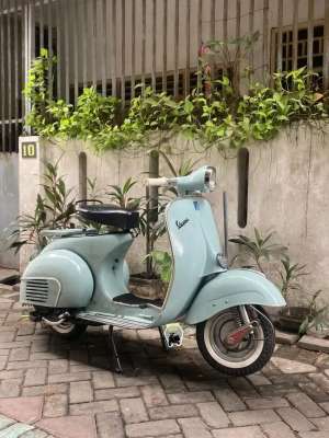 Vespa VNB 5 tahun 1964 original bukan VBB , tersedia melalui melalui situs Olx