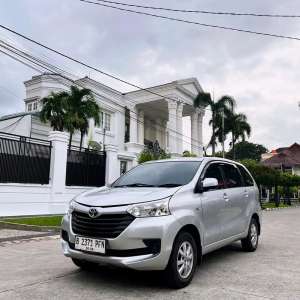 Jual bekas Avanza e automatic 2018 dp 20 jt,lokasi di Padang Kota