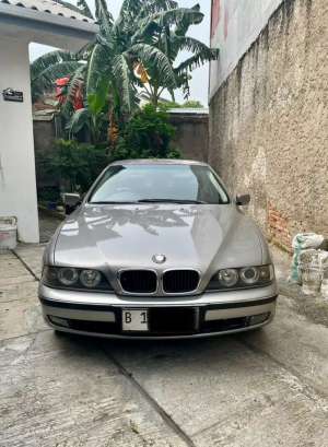 Jual bekas BMW E39 528i Thn 2000,lokasi di Jakarta Selatan