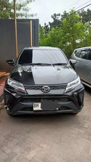 Daihatsu Terios 2023 Bensin , tersedia melalui melalui situs Olx