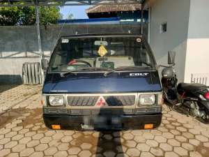 Jual bekas DIJUAL CEPAT MITHSUBISHI L300 PU MT DIESEL 2500 CC TH 2021 FULL ORI,lokasi di Pekalongan Kab.