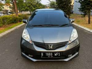 Jual bekas HARGA CASH Honda Jazz RS Matic Tahun 20122013,lokasi di Jakarta Timur