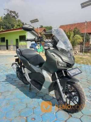 HONDA ADV CBS 2021 PAJAK HIDUP PLAT B DEPOK MESIN SEHAT KM LOW , tersedia melalui melalui situs Jualo