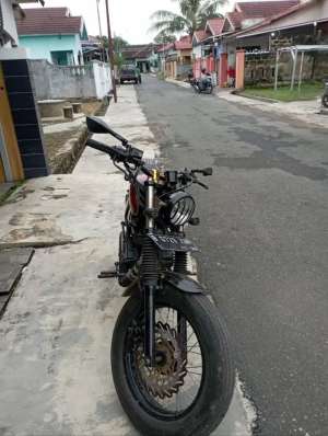 Jual bekas Honda Custom 200cc basic GL 2010,lokasi di Banjarbaru Kota
