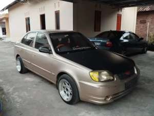 Hyundai excel2 2006 , tersedia melalui melalui situs Olx
