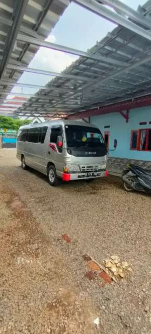 ISUZU ELF LONG MINIBUS , tersedia melalui melalui situs Olx