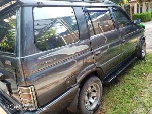 Isuzu Panther 2000 Diesel , tersedia melalui melalui situs Olx