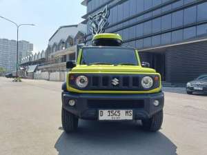 Jual bekas Jeep tdp 75 jt Suzuki Jimny 1.5 AT 4x4 2019 kuning istimewa,lokasi di Bandung Kota