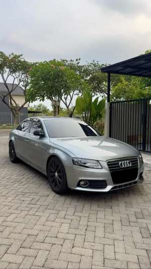 Jual Audi A4 B8 2010 , tersedia melalui melalui situs Olx