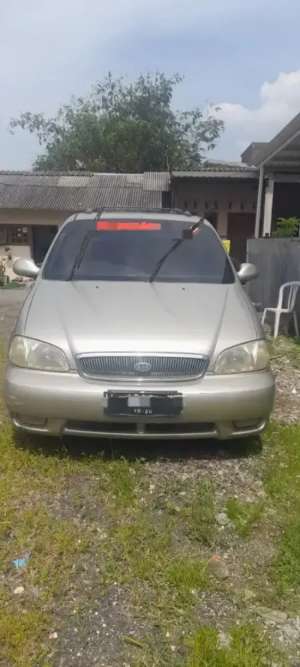 Jual bekas KIA CARNIVAL 2001,lokasi di Banjarmasin Kota