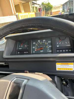 Mitsubishi box l300 low km,,ANTIK 50km , tersedia melalui melalui situs Olx
