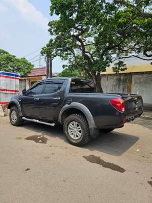 Jual bekas MITSUBISHI TRITON EXCEED, 4x4, 2014.,lokasi di Palembang Kota