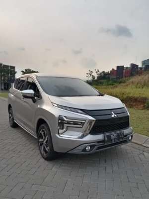 Mitsubishi xpander matic ultimate facelift 2022 , tersedia melalui melalui situs Olx
