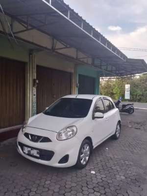 NISSAN MARCH 2013 , tersedia melalui melalui situs Olx