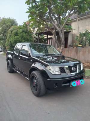 Jual bekas Nissan Navara 4X4 2008 Turbo Diesel LENGKAP,lokasi di Jakarta Barat
