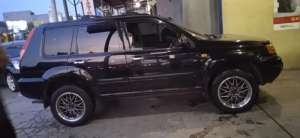Nissan Xtrail 2.0 MT , tersedia melalui melalui situs Olx