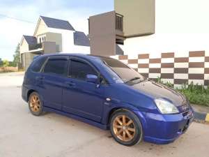 Suzuki aerio 2005 mantap , tersedia melalui melalui situs Olx