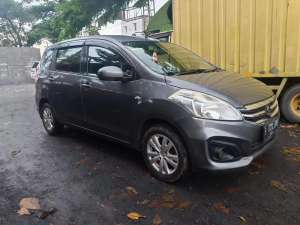 suzuki Ertiga GL MT , tersedia melalui melalui situs Olx