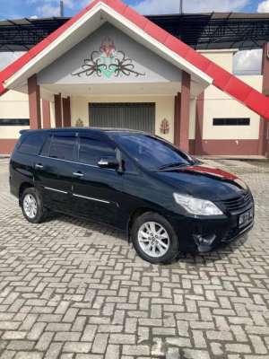 Toyota Innova G 2.0 Manual , tersedia melalui melalui situs Olx